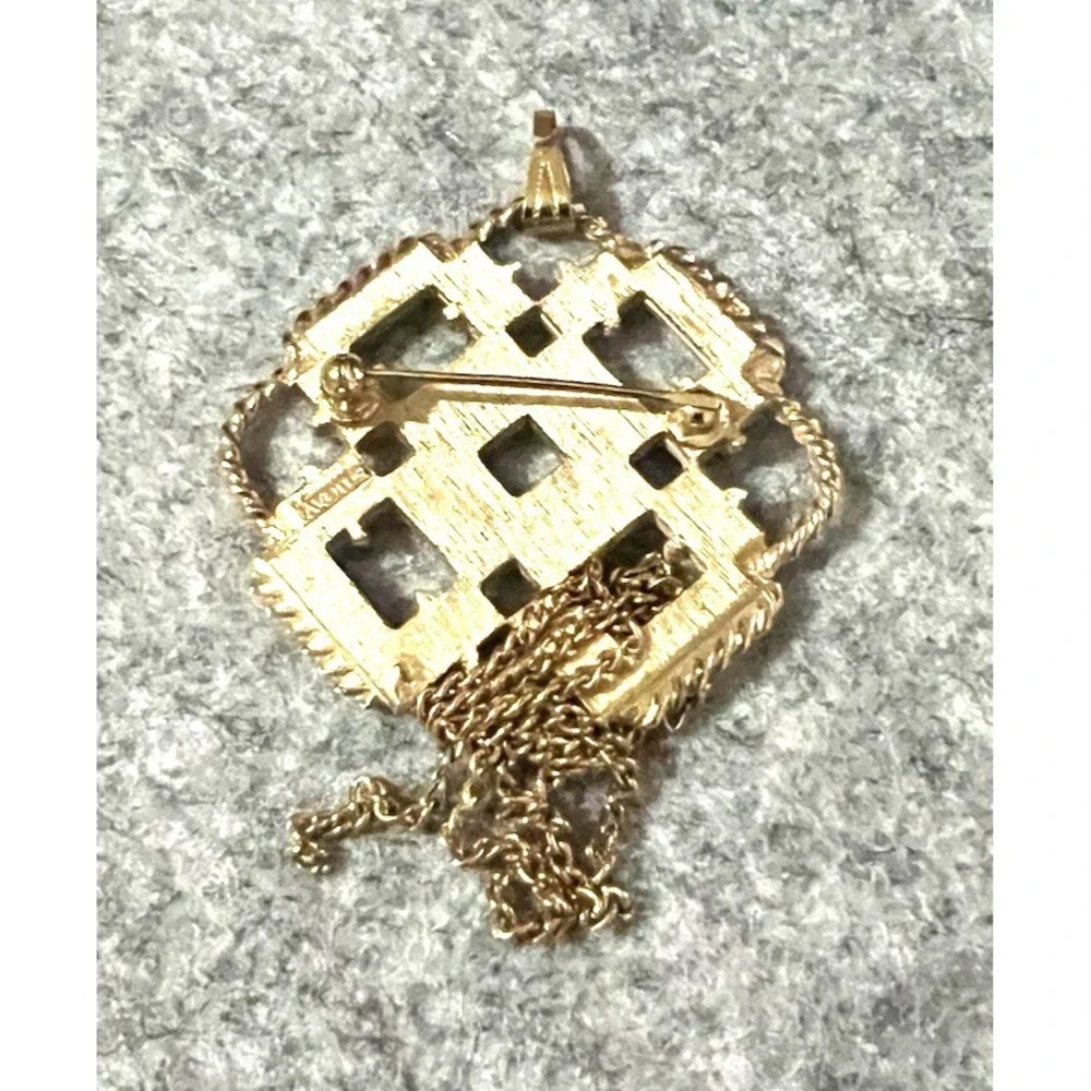 Geometric Shape White Enamel Gold Wire Tassels AVON Vintage pendant Brooch